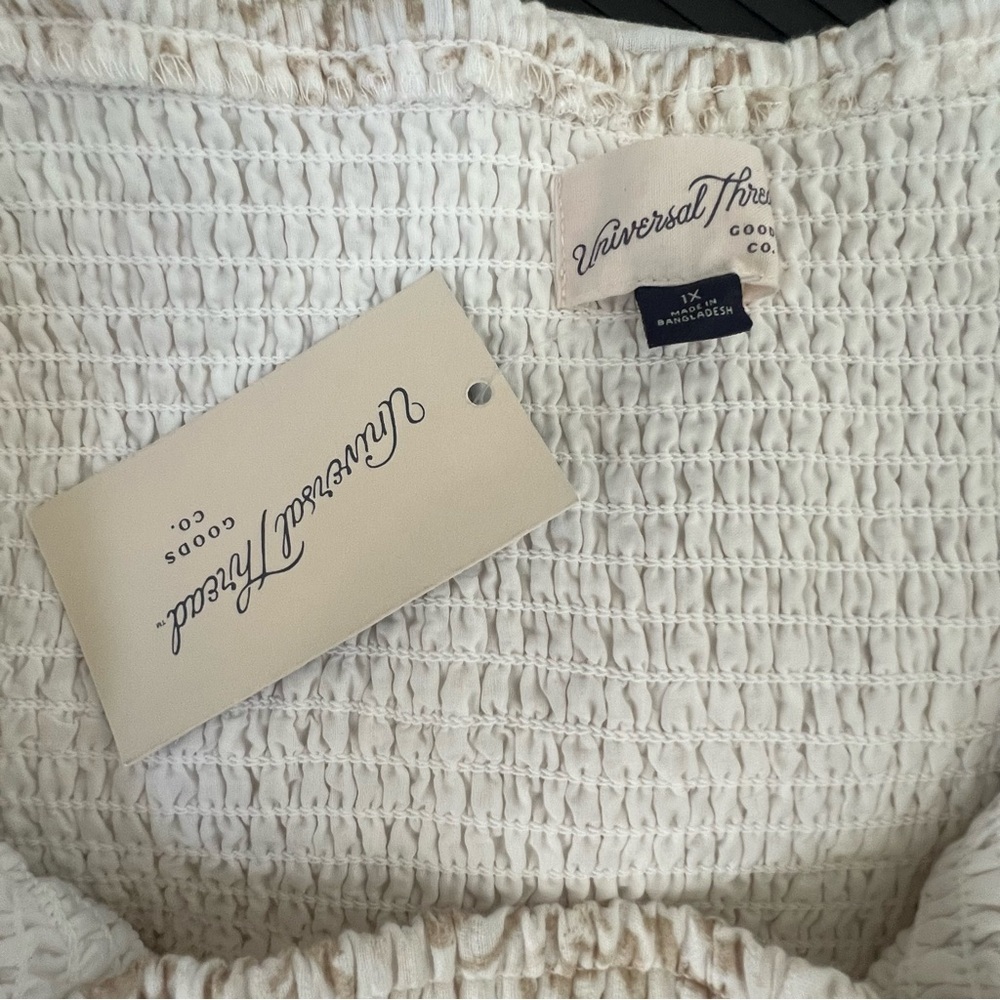 New Universal Thread strapless Smocked Crinkle Ga… - image 7